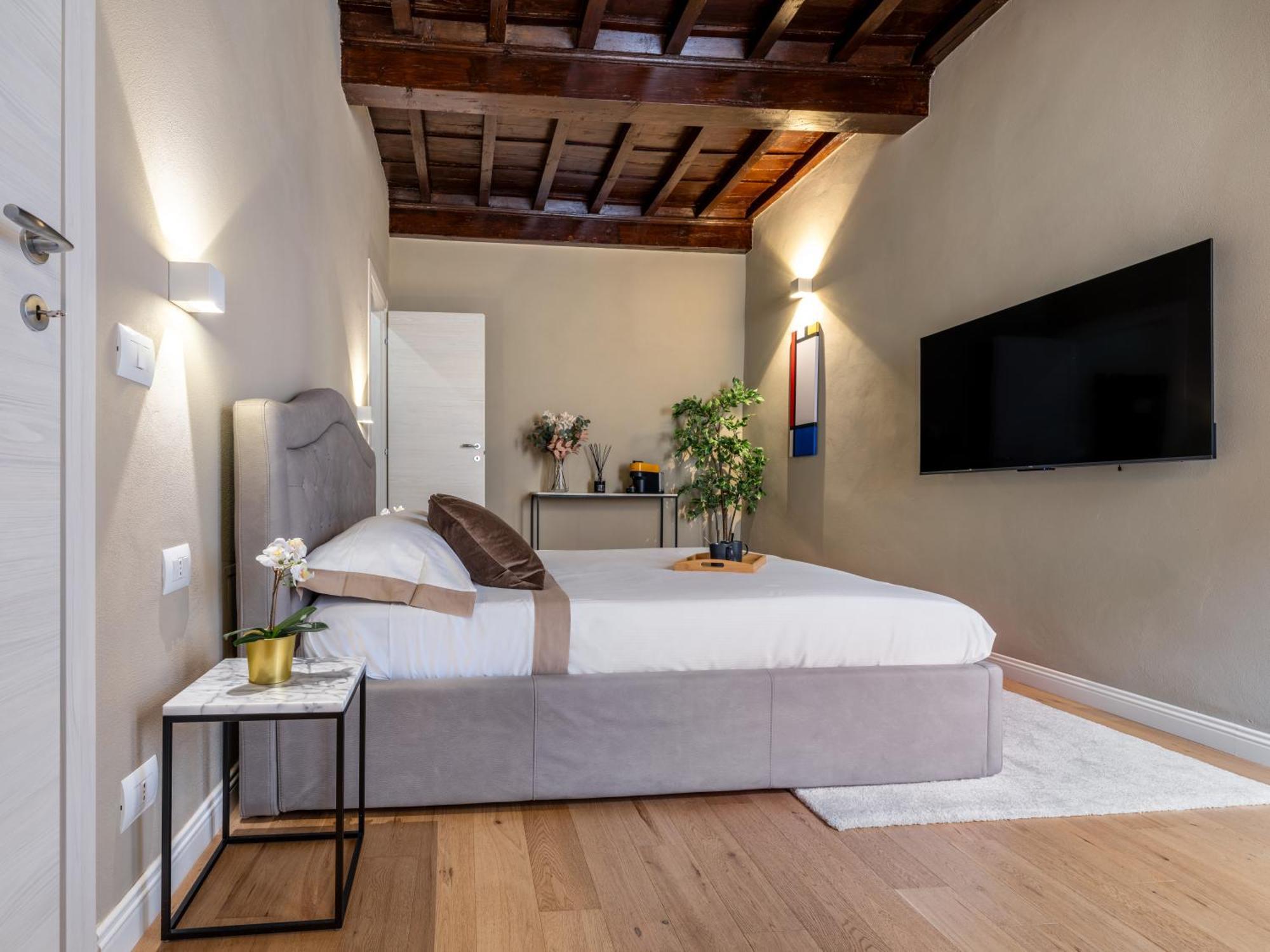 Santa Croce Luxury Suite - Dolcevita Holiday Florencia Exterior foto